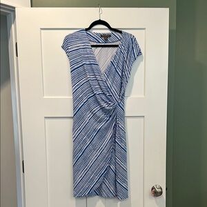 Tommy Bahama Clara dress Blue and White size medium